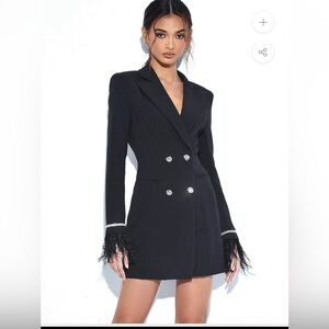 Blaze black dress size large runs small